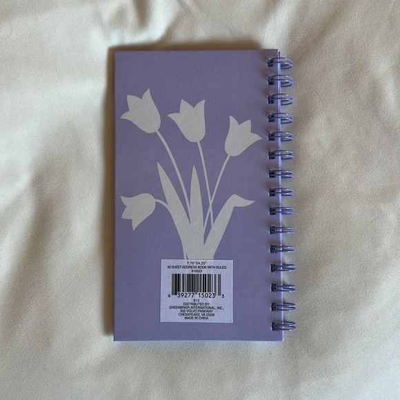 NEW • Floral Design Spiral-bound Address Book in Lilac & White (42 sheets) - Picture 9 of 10